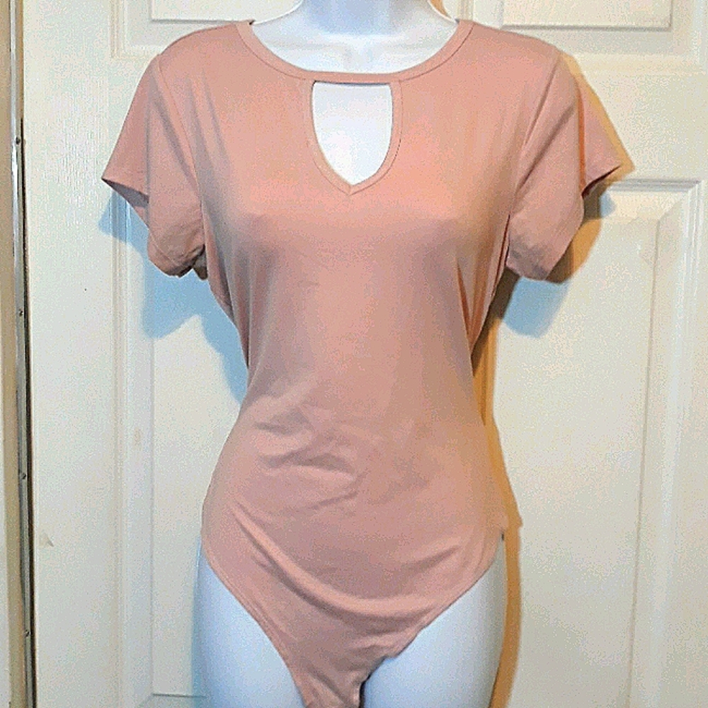 💞💞No Comment bodysuit. 2/$20